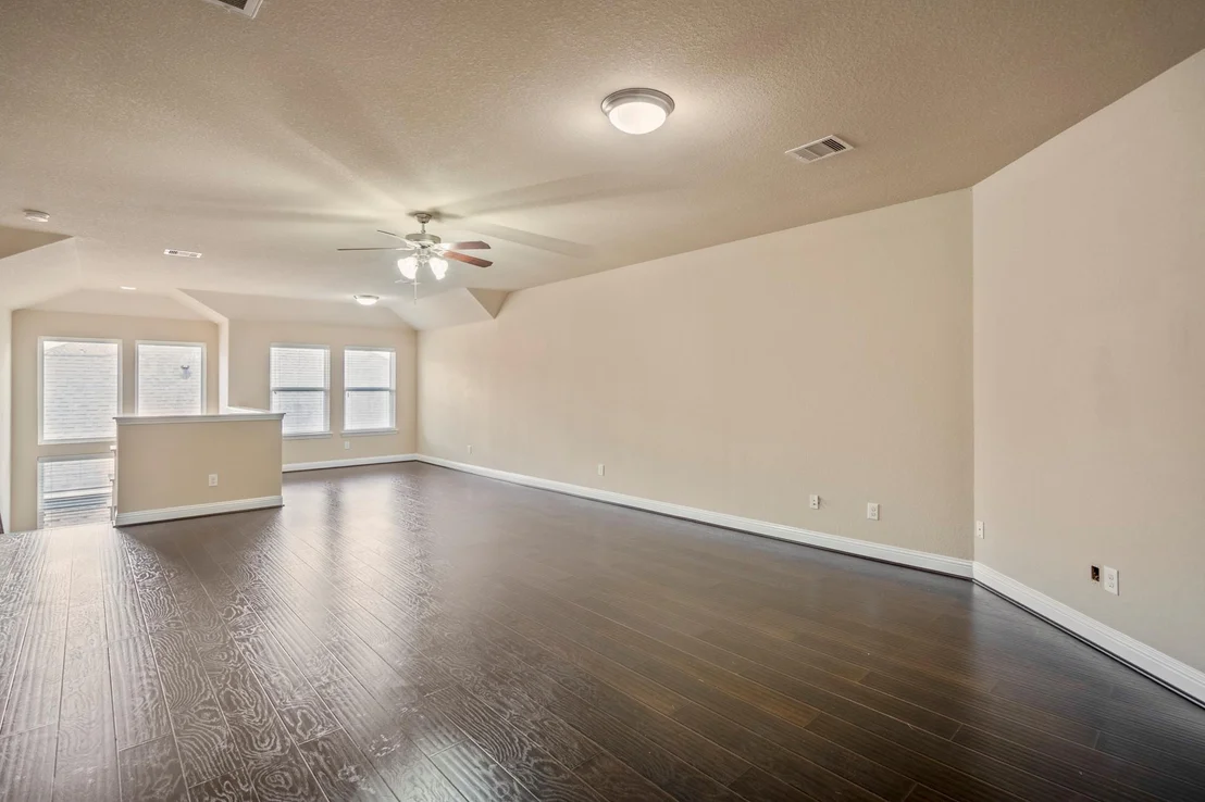 Photo of 18010 Sheldon Pines