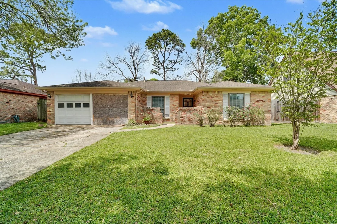 Photo of 11607 Sagehurst Lane