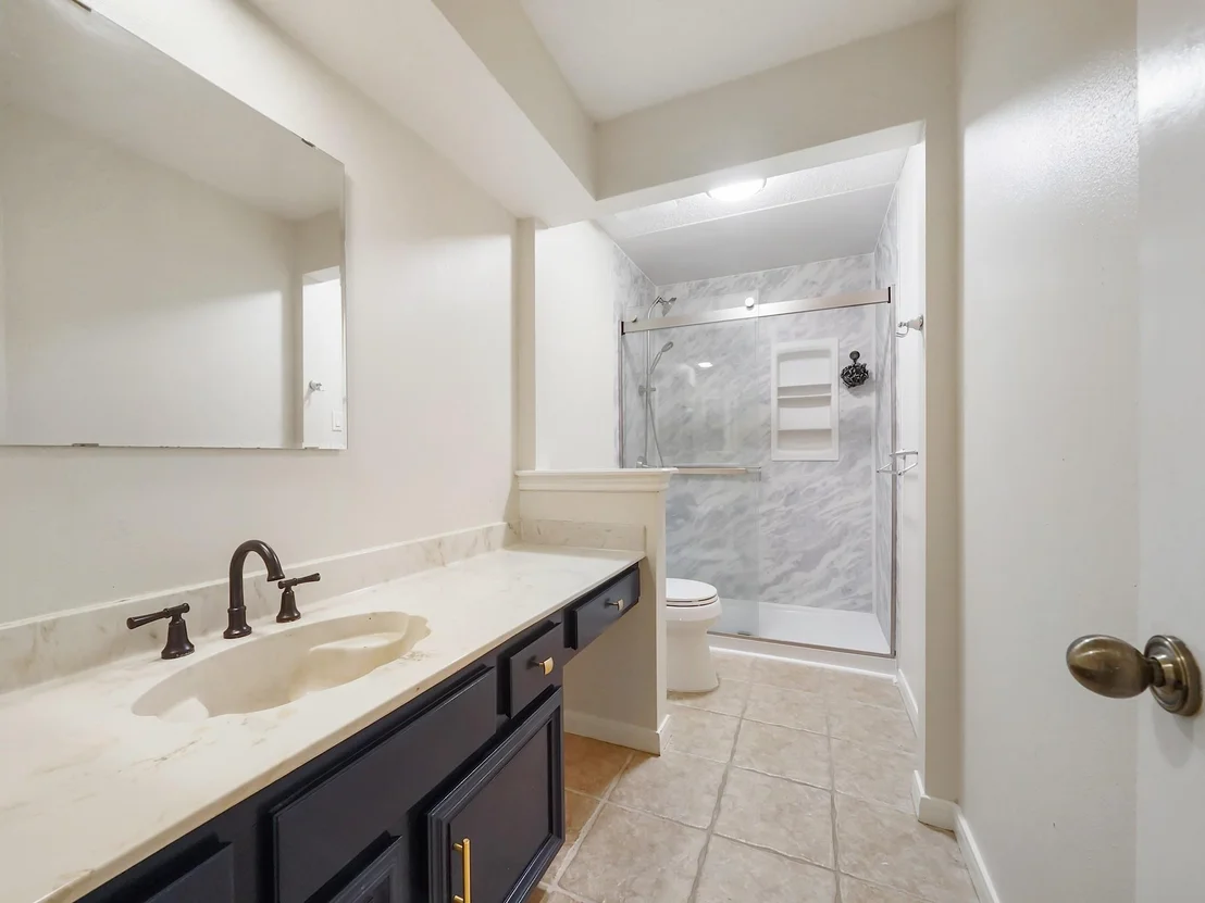 Photo of 1607 Beaconshire Road