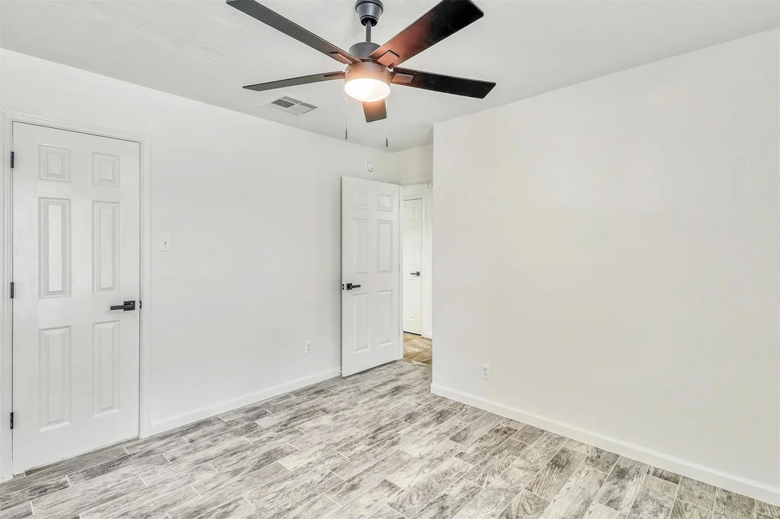 Photo of 6015 Wildbriar Lane