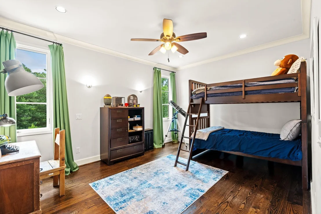 Photo of 1116 Danbury Road