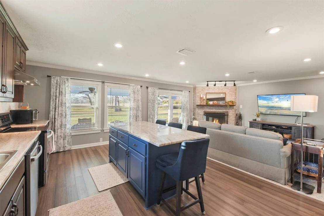 Photo of 4620 Springfield Lane