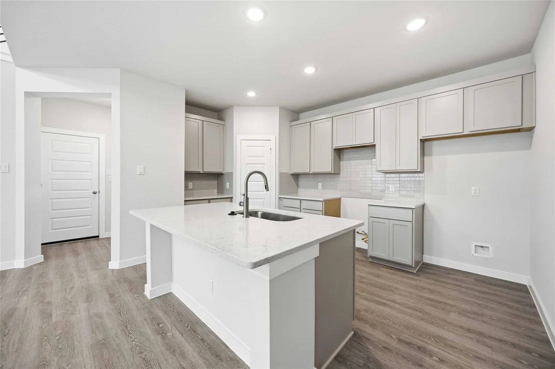 Photo of 8115 Goliad Way