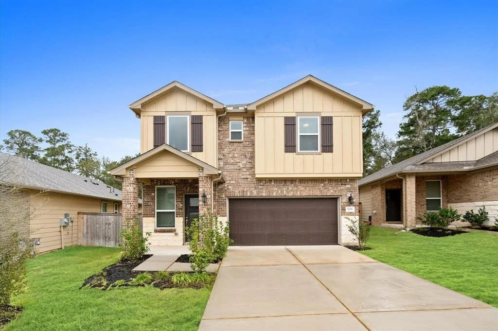 Photo of 7051 Silverleaf Oak Street