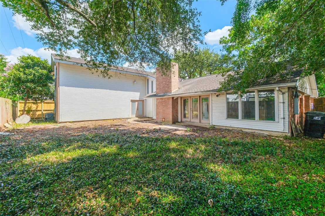 Photo of 5218 Contour Place