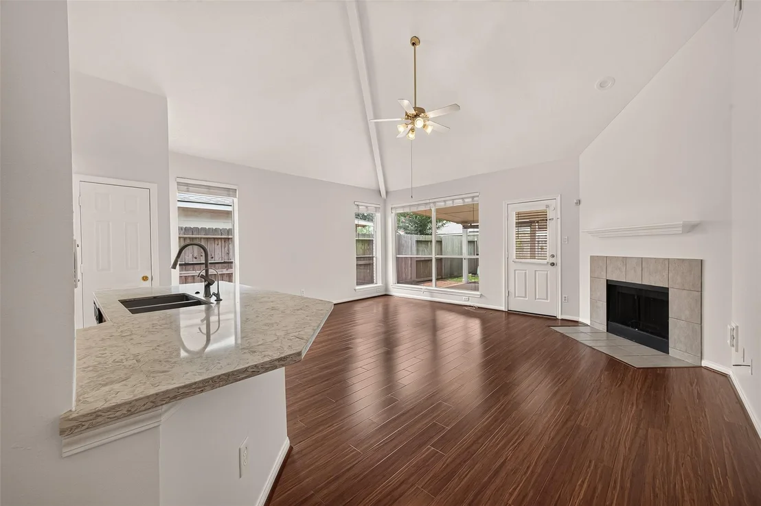 Photo of 6027 Dunsley Drive