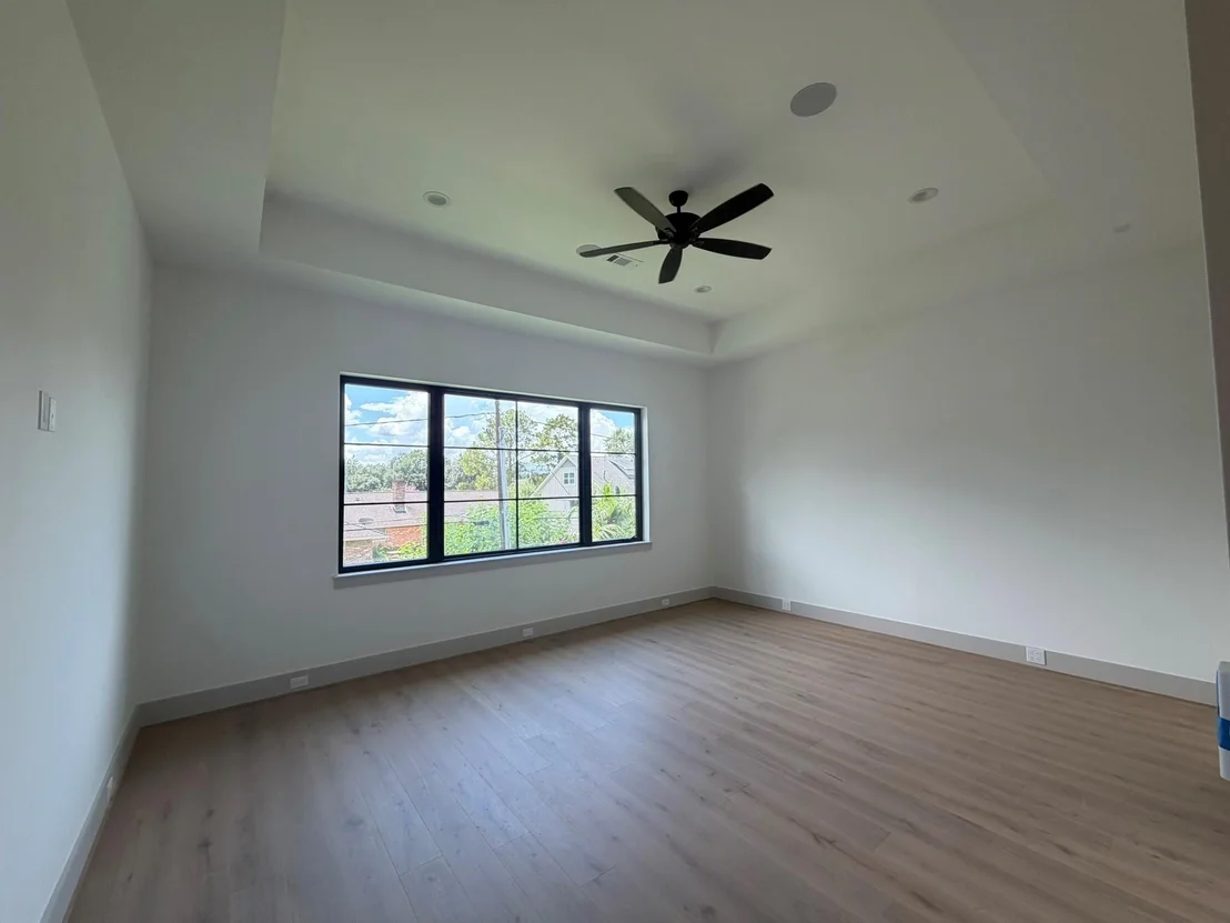 Photo of 4927 Heatherglen Drive