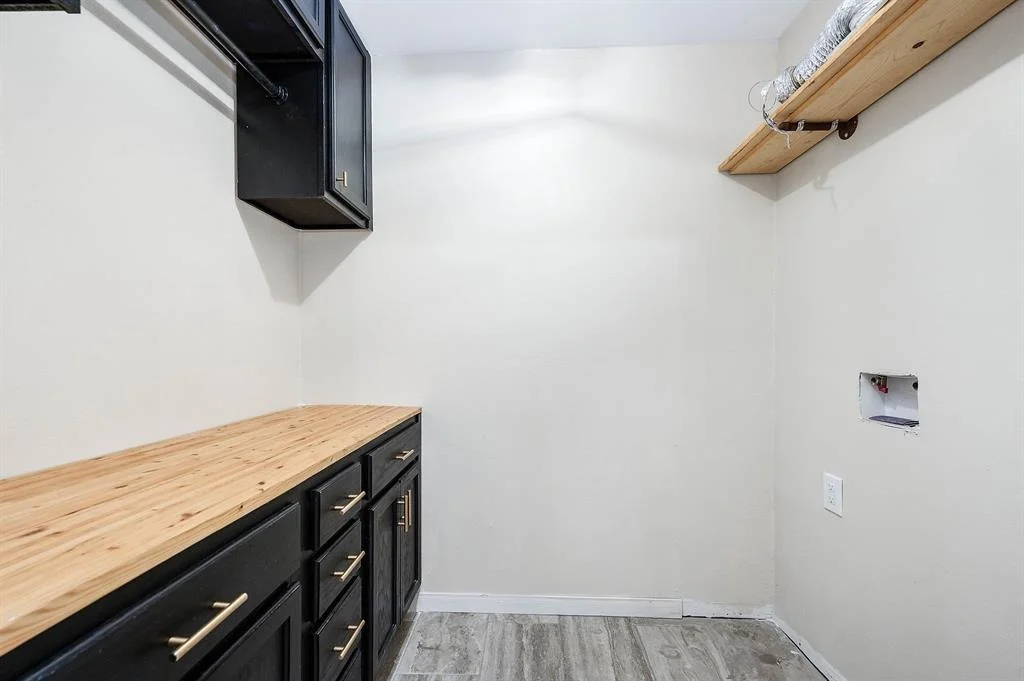 Photo of 10451 Rustic Gate Road