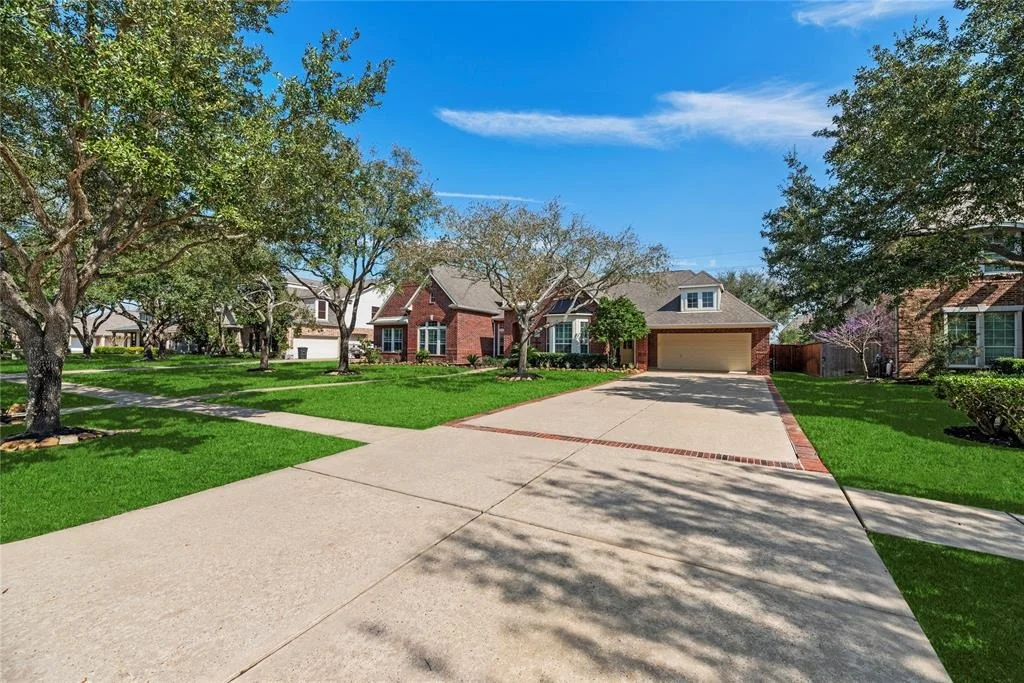 Photo of 1111 Lake Grayson Drive