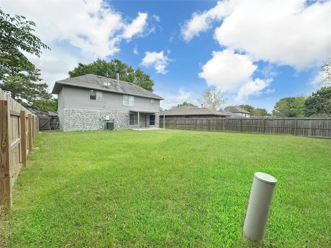 Photo of 7843 Yellow Pine Drive