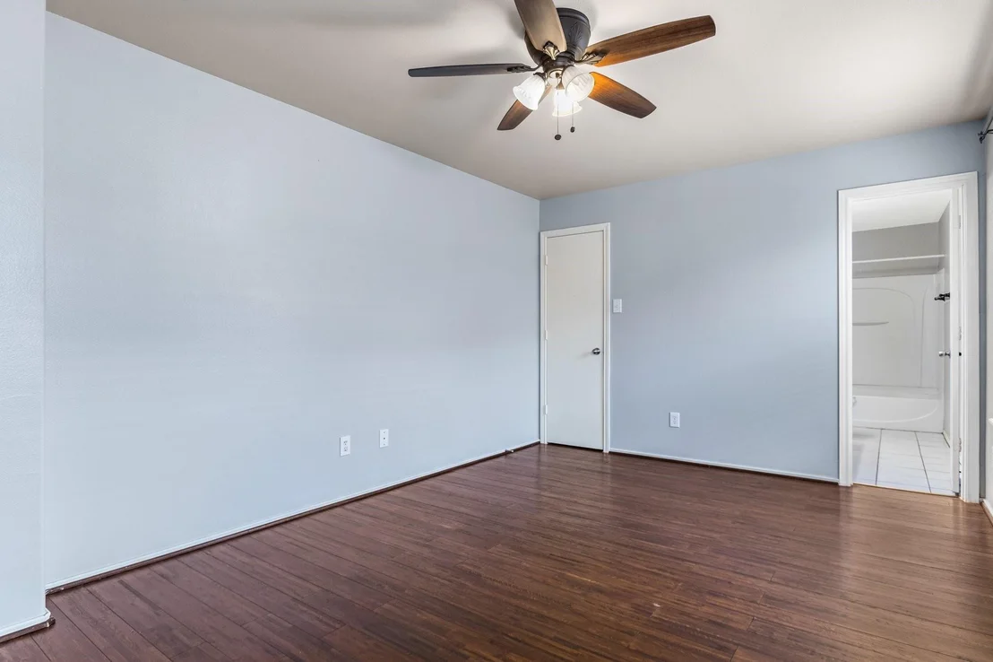 Photo of 504 Pine Cluster Ct