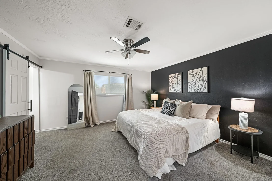Photo of 12511 Adirondack Drive