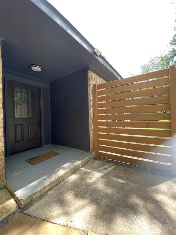 Photo of 5108 Longshadow Drive