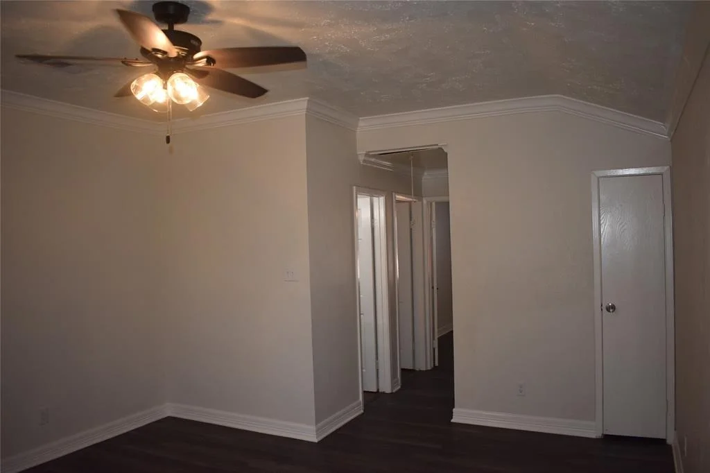 Photo of 1702 Harrison Court