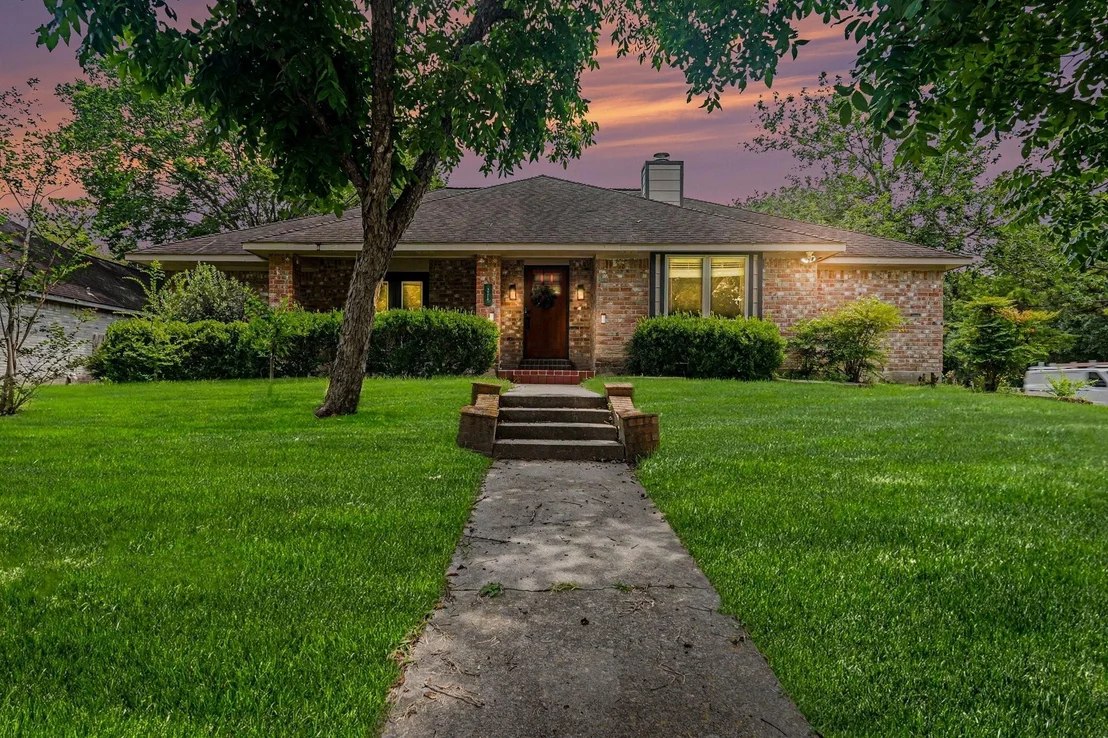 Photo of 10819 Jaycreek Drive