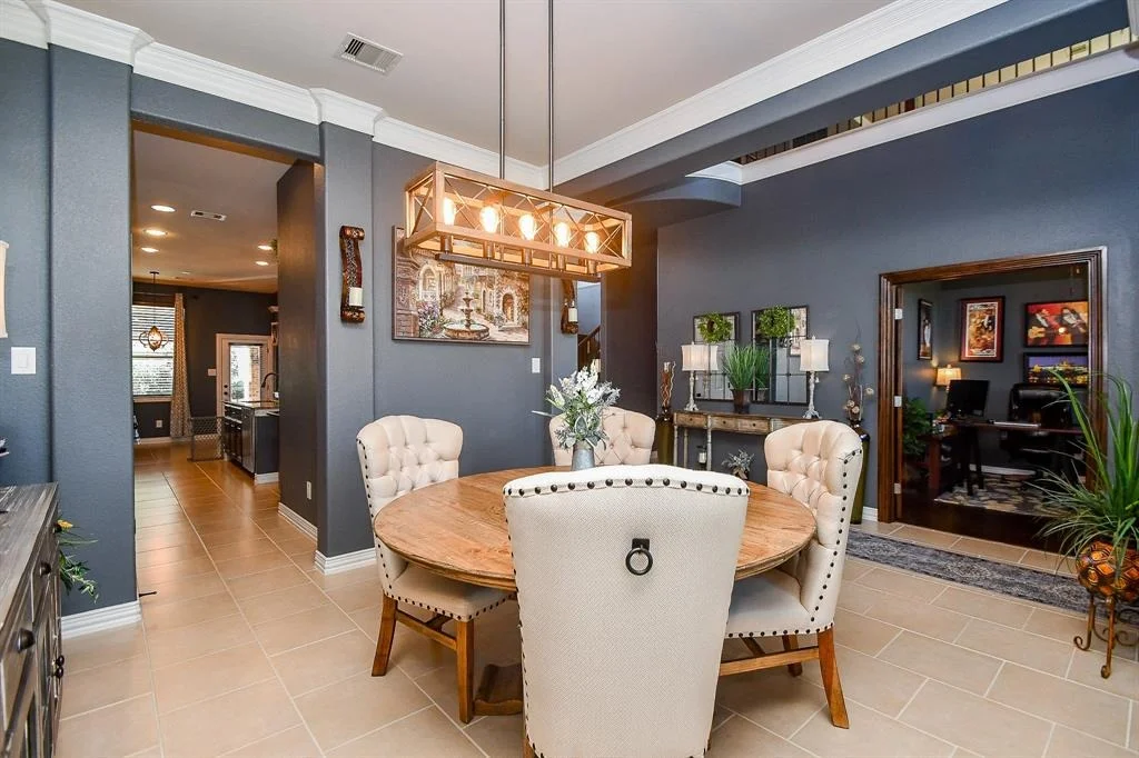 Photo of 7539 Langley Road