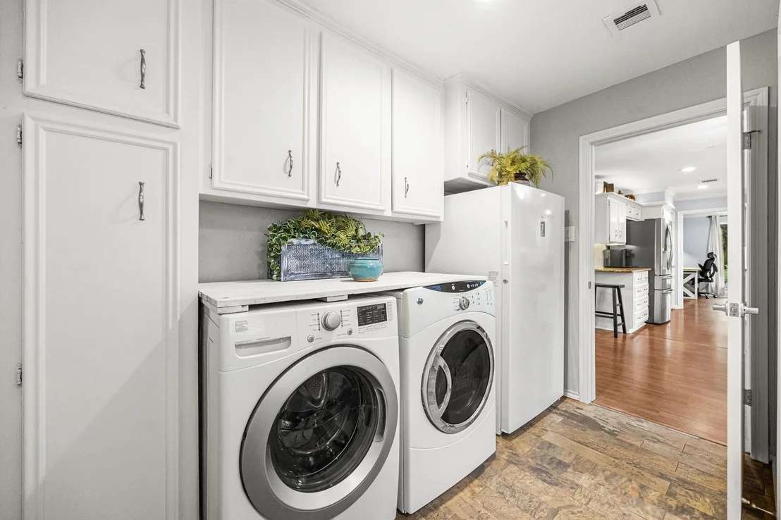 Photo of 703 Cranfield Court