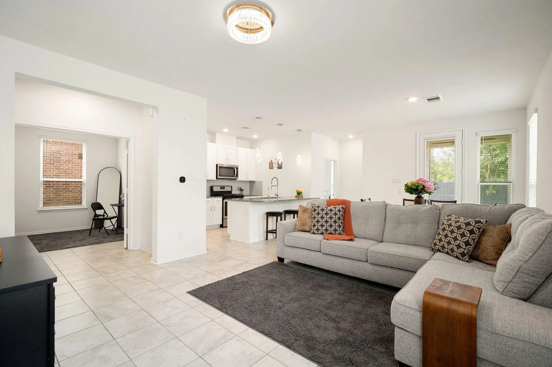Photo of 5022 Jonina Lane