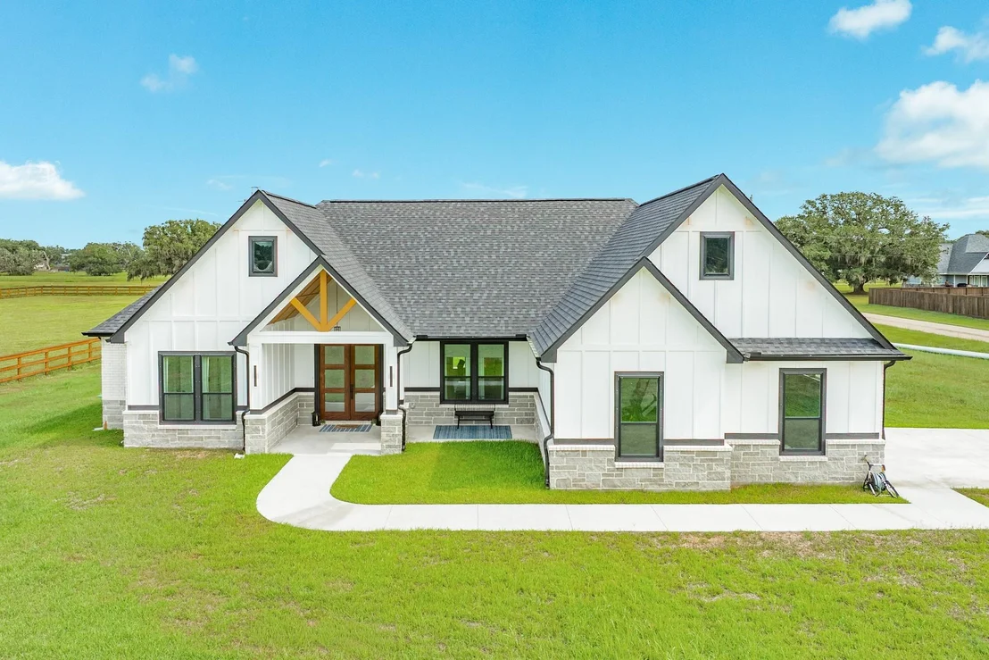Photo of 1208 Quarter Horse Trail