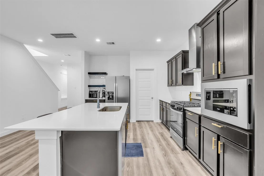 Photo of 3227 Creston Gate Drive
