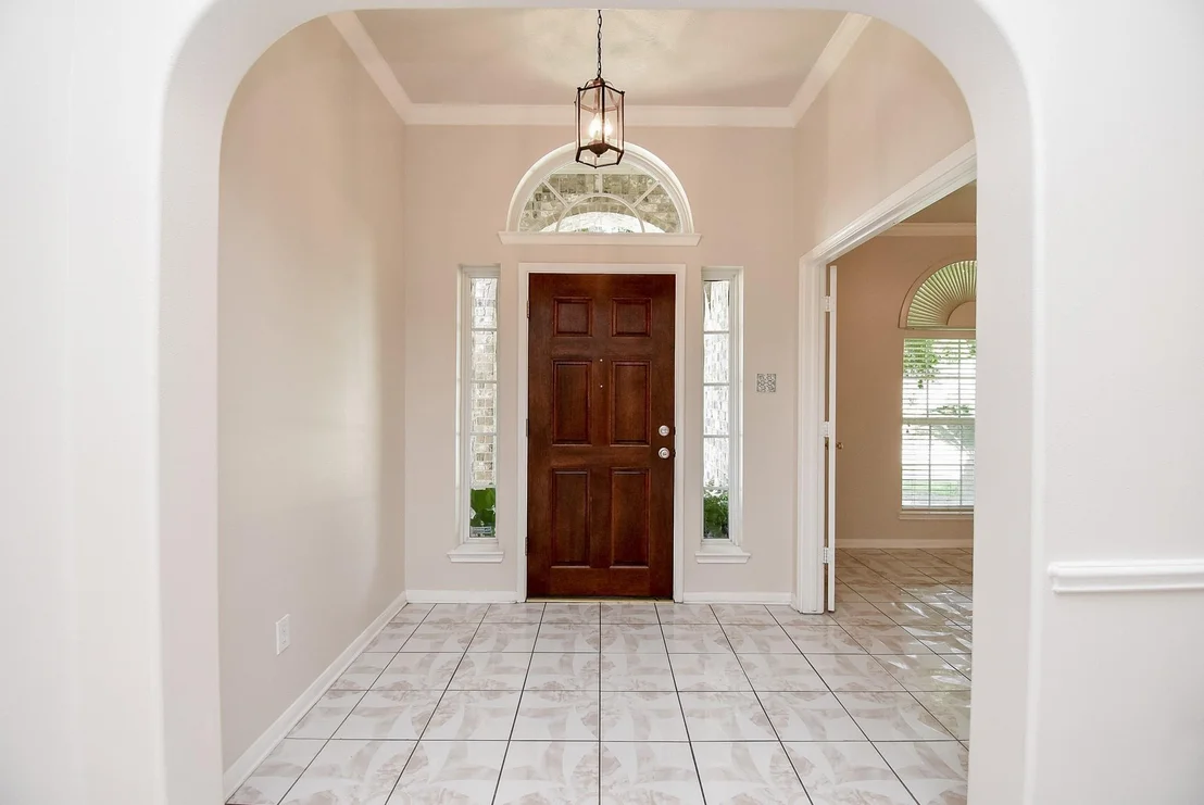 Photo of 7915 Fall Hollow Drive