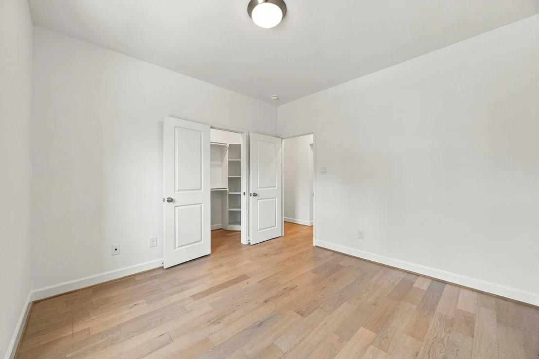 Photo of 4207 Driscoll Street