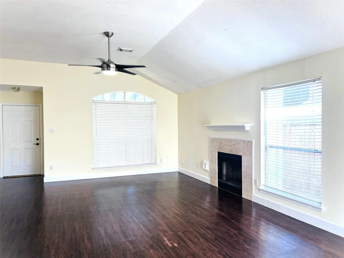 Photo of 15330 Riverside Grove Drive