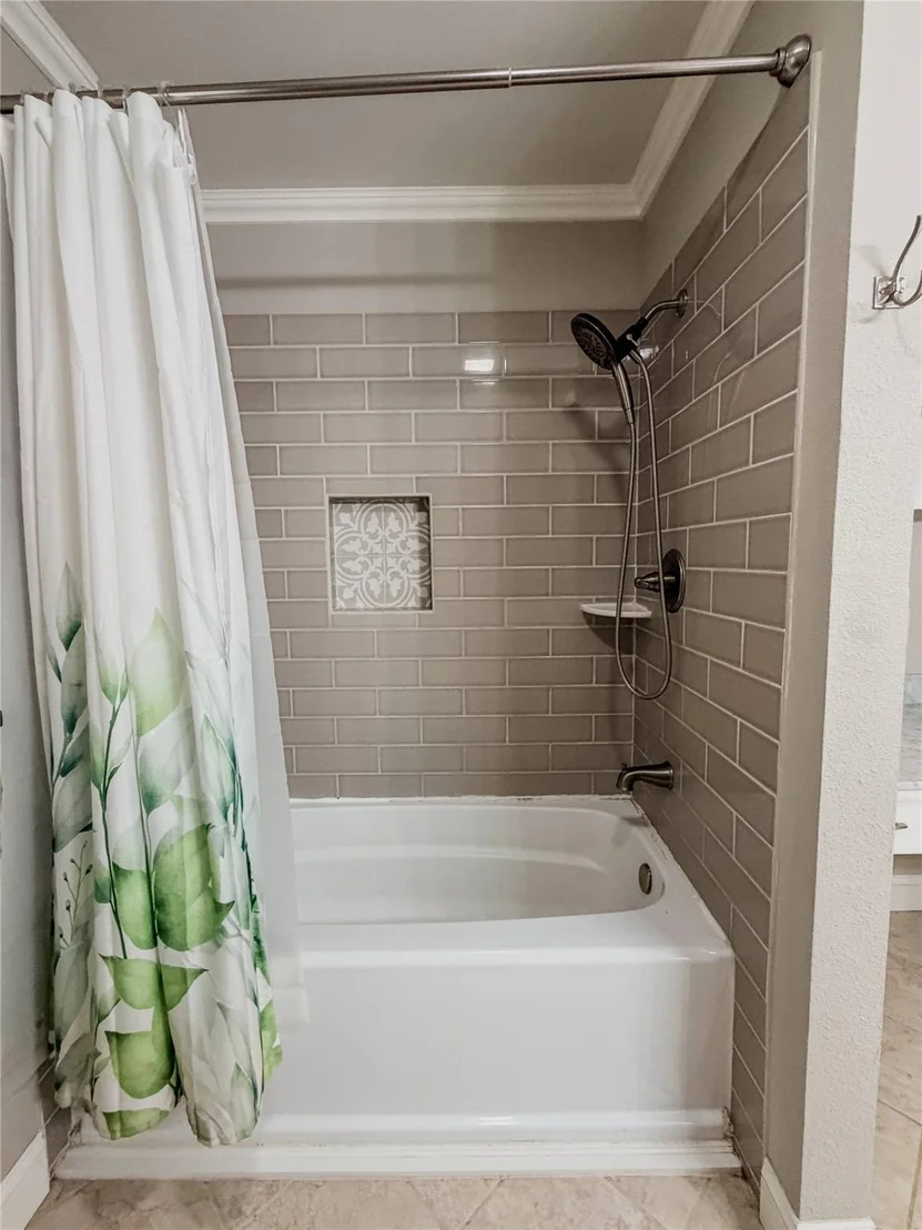 Photo of 328 Paula Avenue