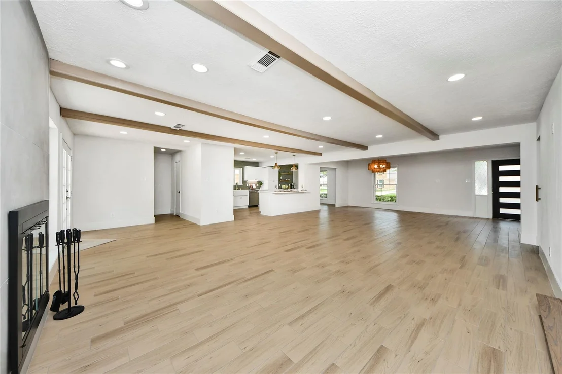 Photo of 1706 Durfey Lane