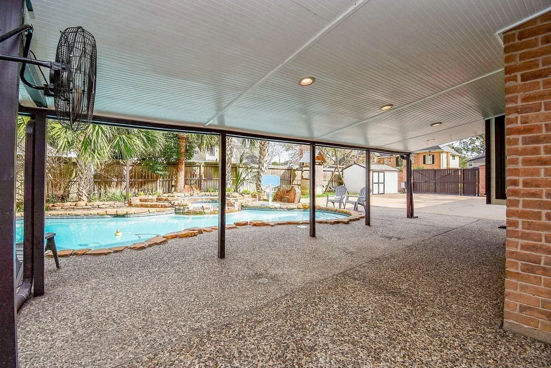 Photo of 1811 Fieldbriar Drive