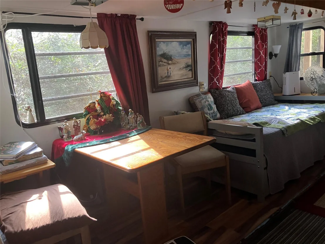 Photo of 242 Elm Trail