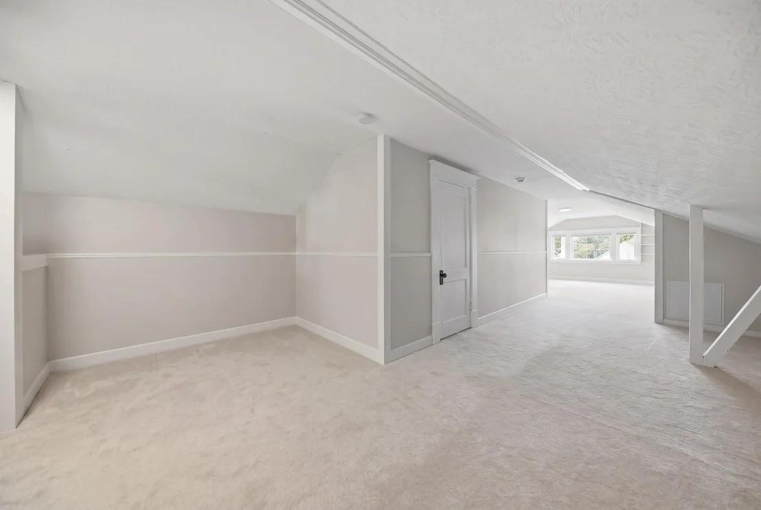 Photo of 405 College Avenue