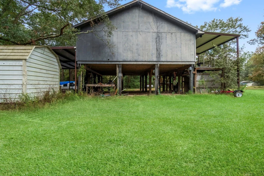 Photo of 28140 Seven Sisters Road