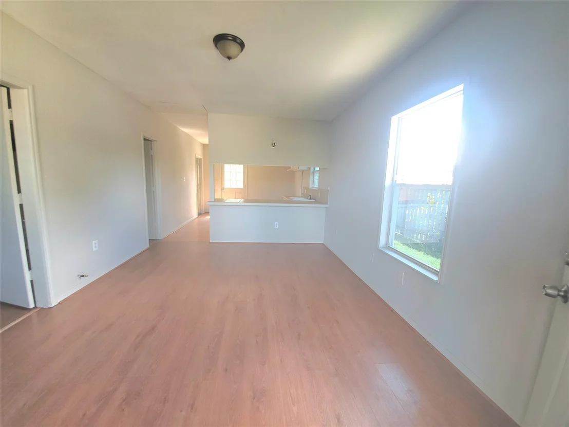 Photo of 9831 Bamboo Road