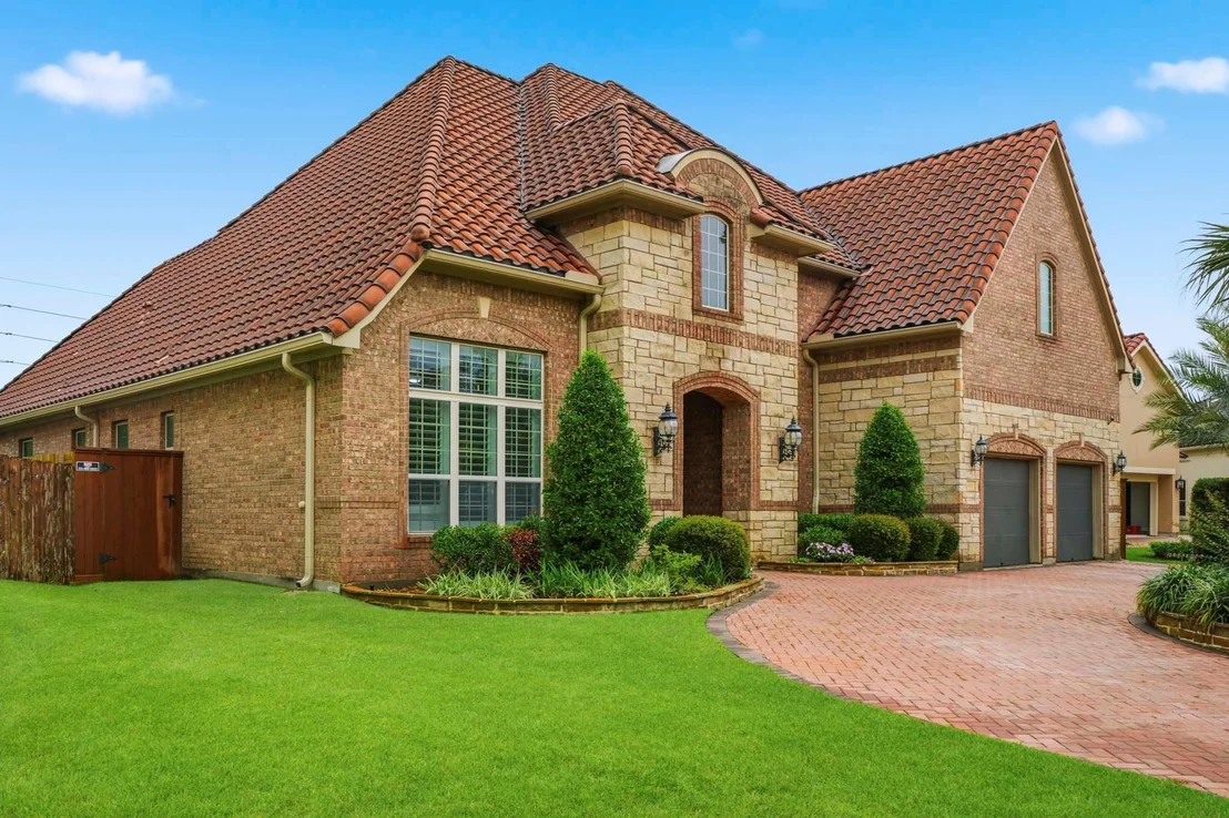 Photo of 9606 Stonecross Bend Drive