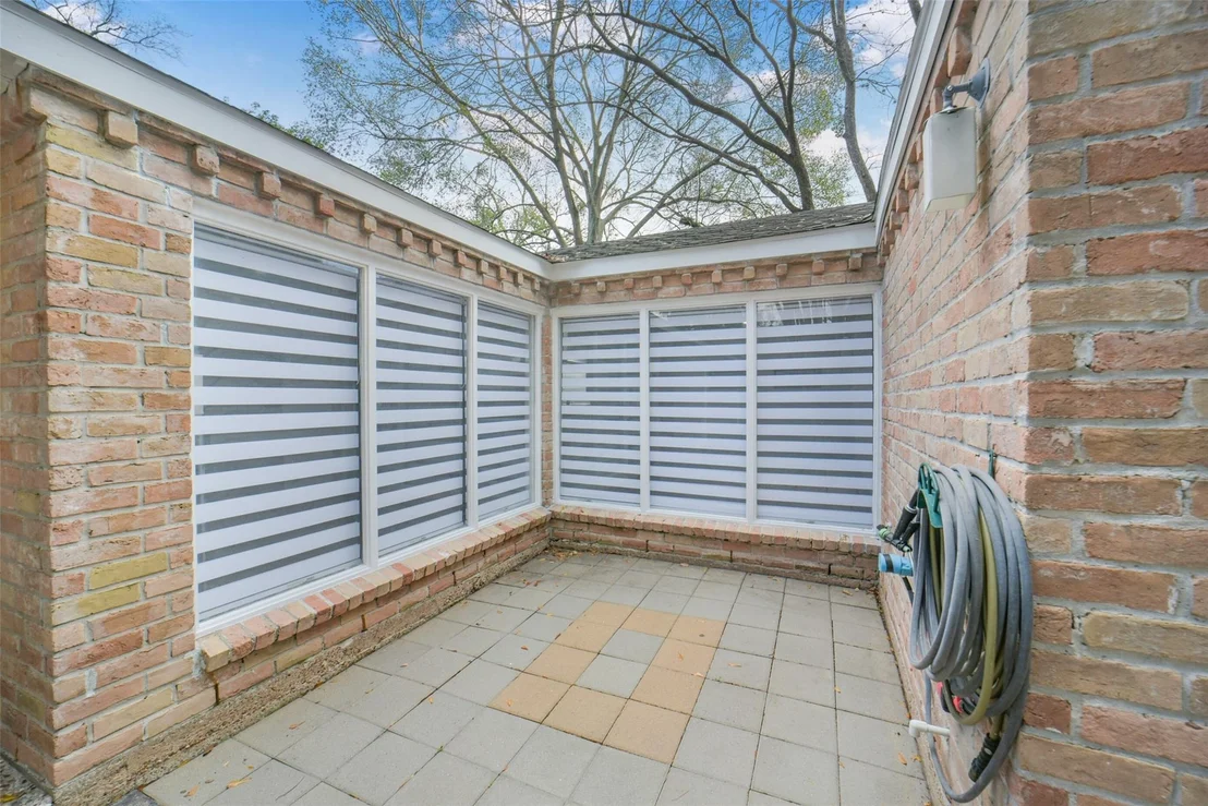 Photo of 1823 Cherry Bend Drive