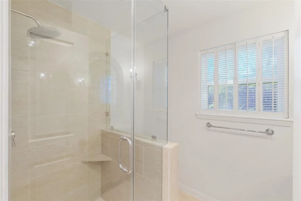 Photo of 10047 Olympia Drive