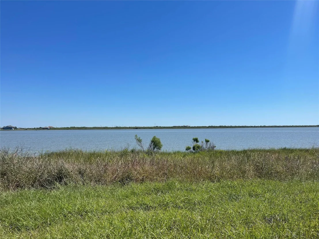Photo of 397 Bay Drive
