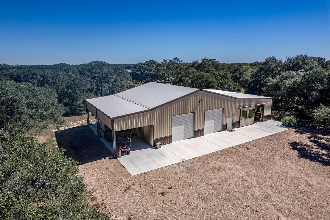Photo of 437 Bischoff Road