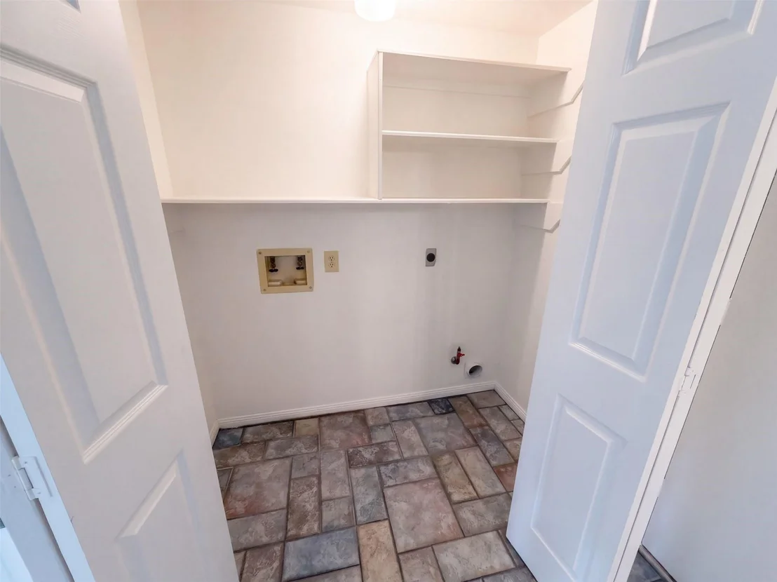 Photo of 1115 Long Prairie Drive