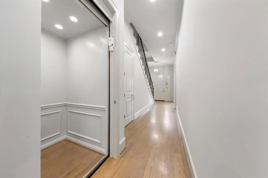 Photo of 3222 Majesty Row