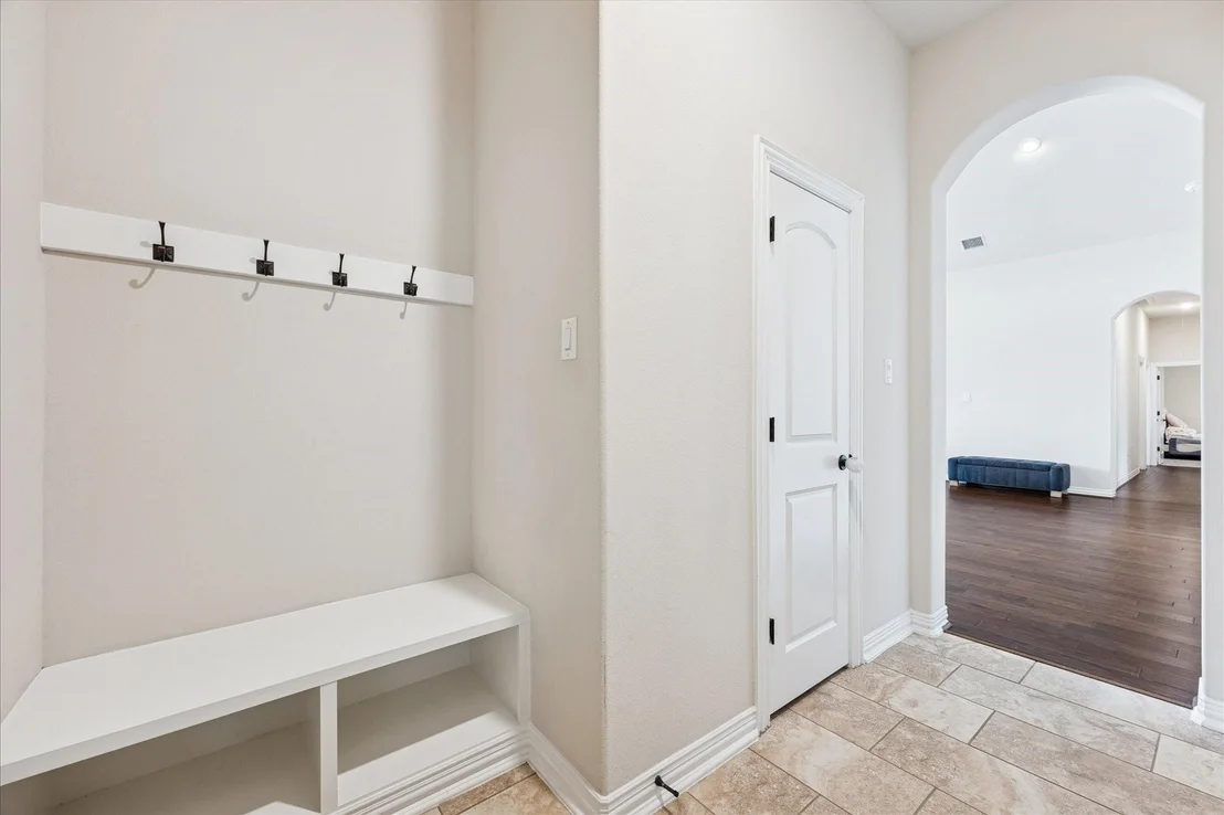 Photo of 7923 Stratford Hall Drive
