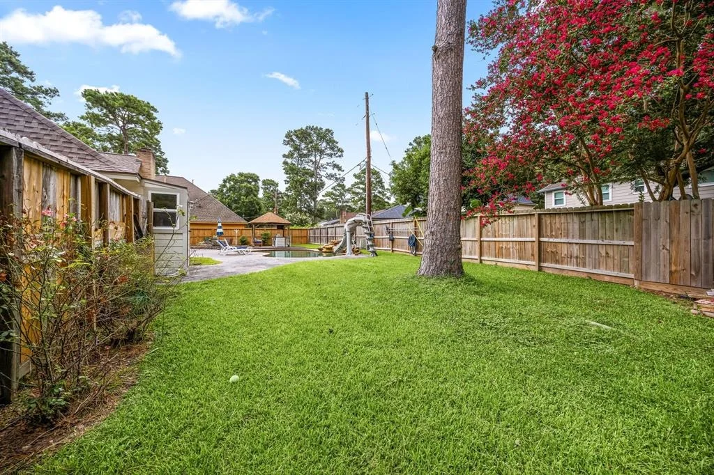 Photo of 9415 New Forest Road