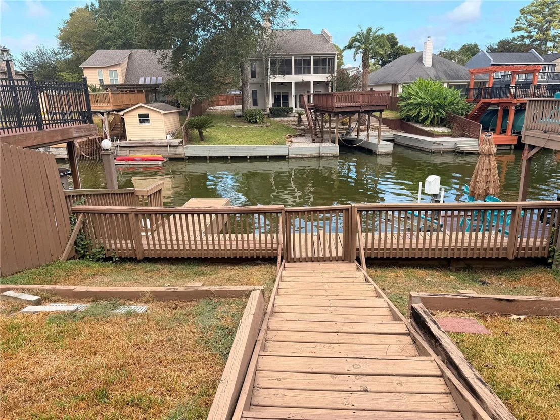 Photo of 721 Paradise Lane