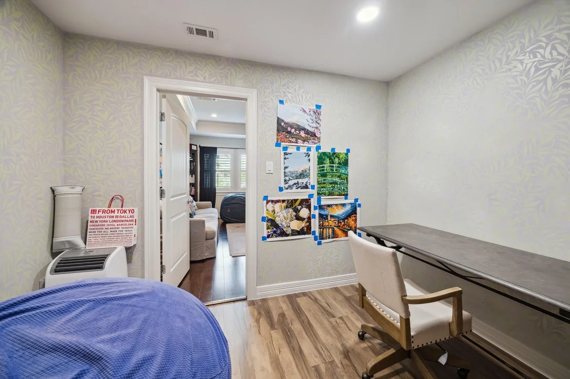 Photo of 1430 Chamboard Lane