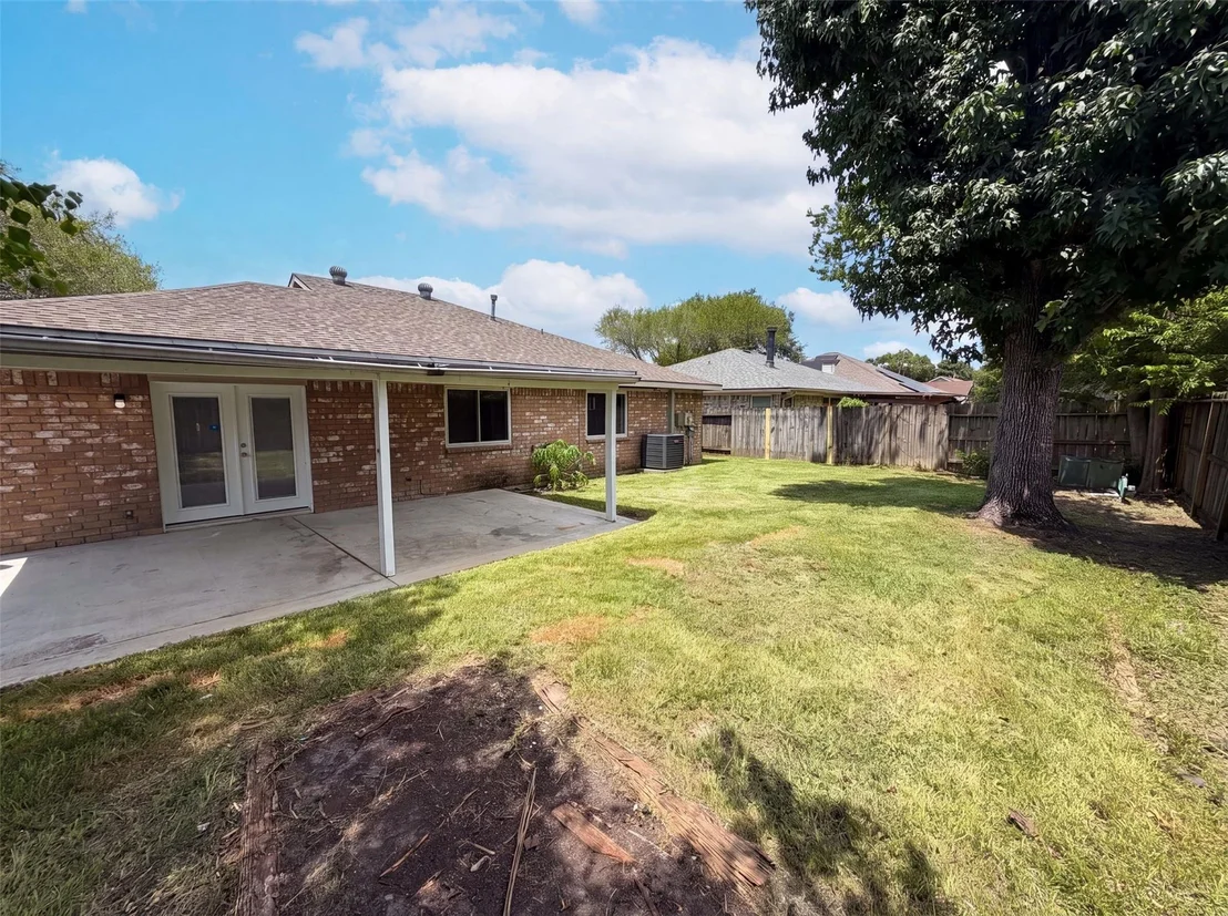 Photo of 318 Floravista Drive