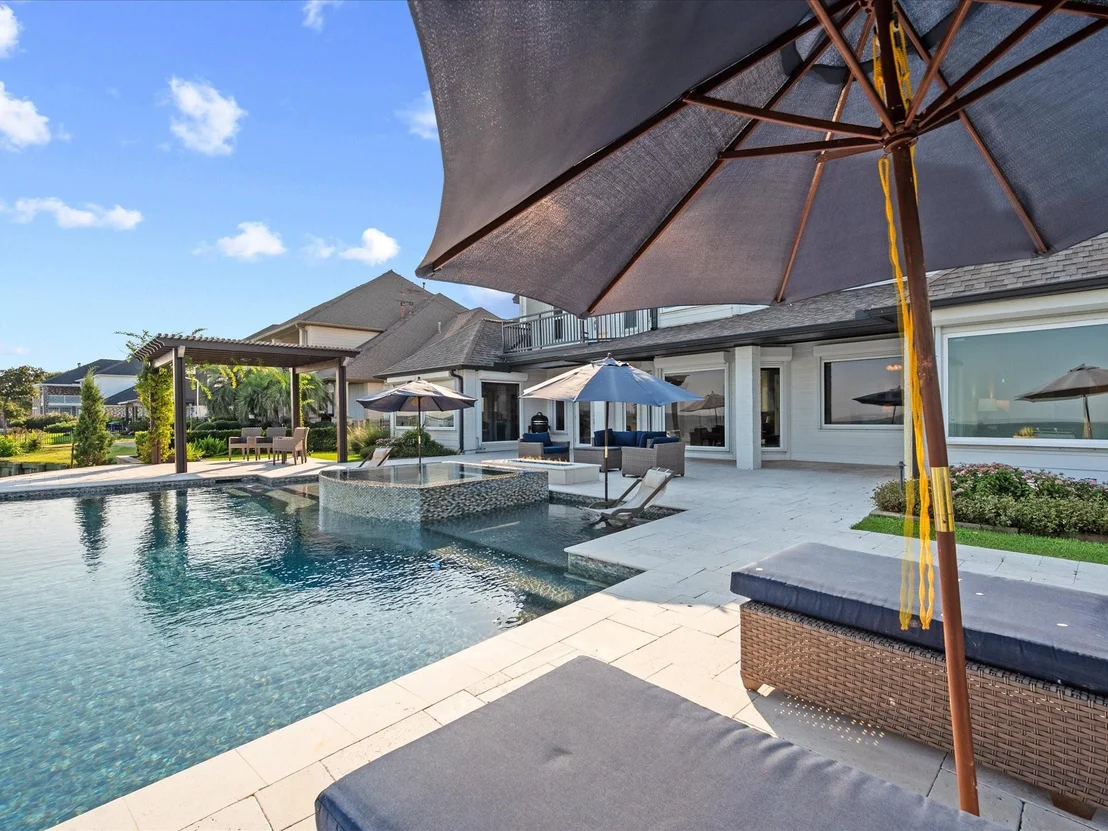 Photo of 993 Sandy Court