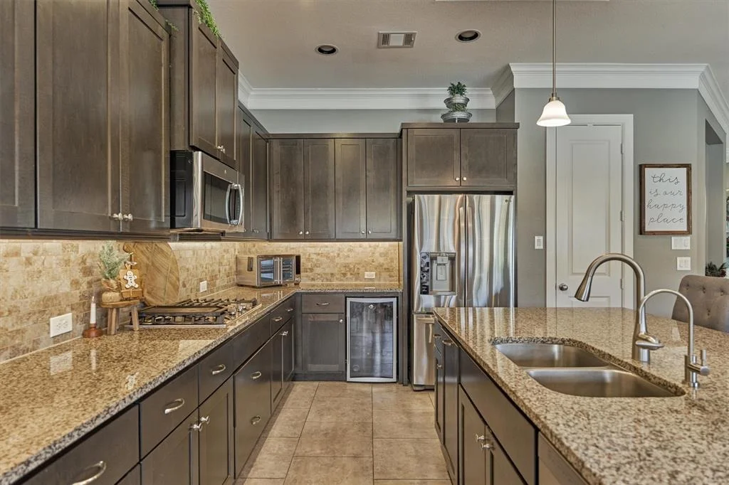 Photo of 40694 Damuth Drive