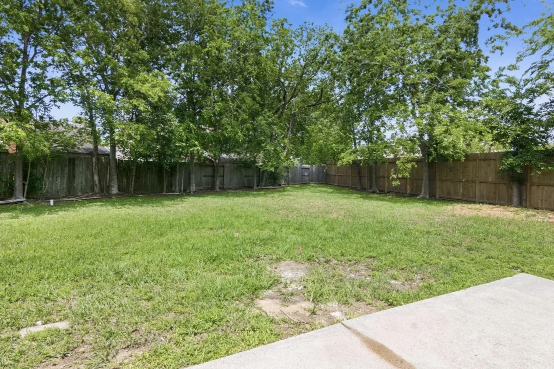 Photo of 18423 Hazycrest Drive