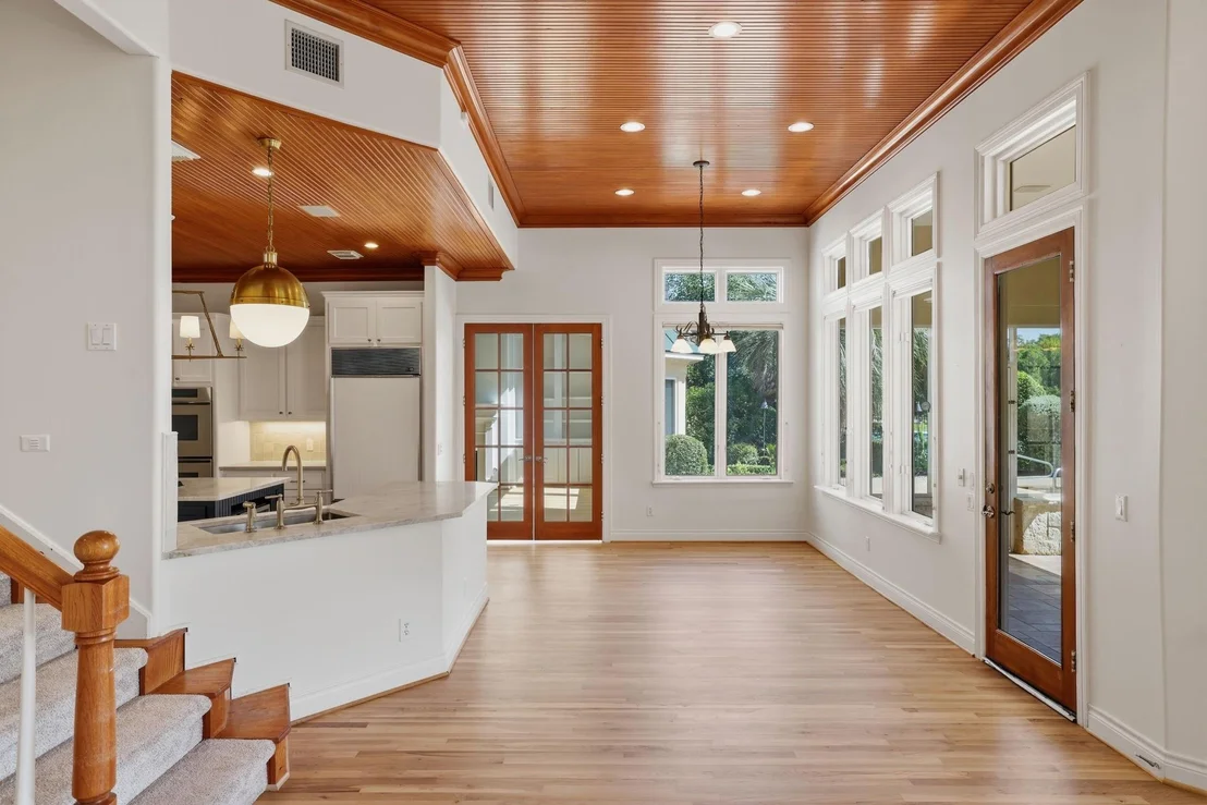 Photo of 25722 Haven Lake Drive